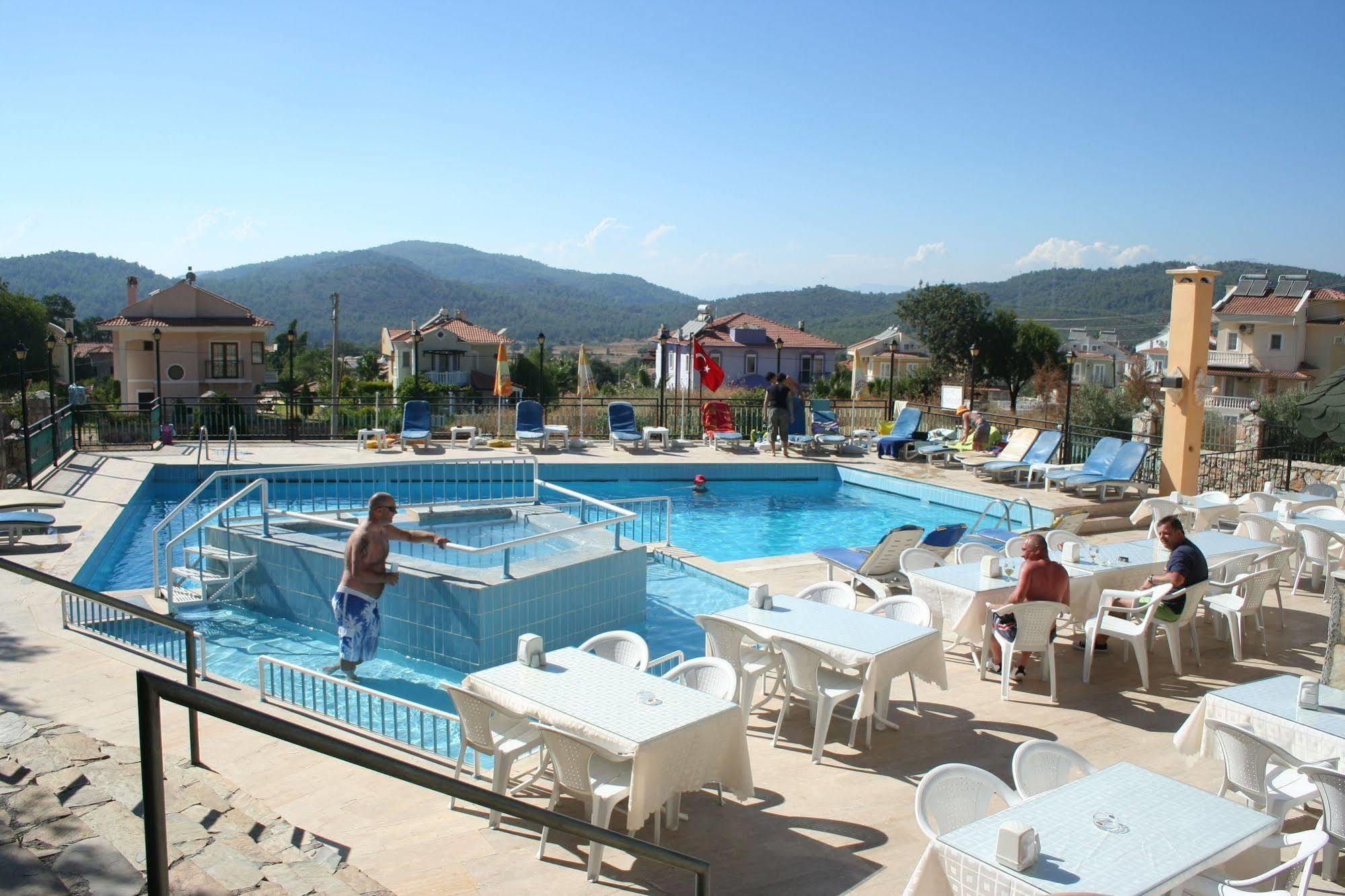 Cypriot Hotel Oludeniz Bagian luar foto